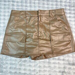 ZARA Faux Leather Skort Taupe Beige Mini Skirt Shorts M Trendy